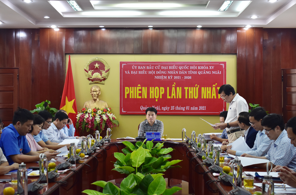Phiên họp lần thứ nhất của Ủy ban bầu cử tỉnh Quảng Ngãi
