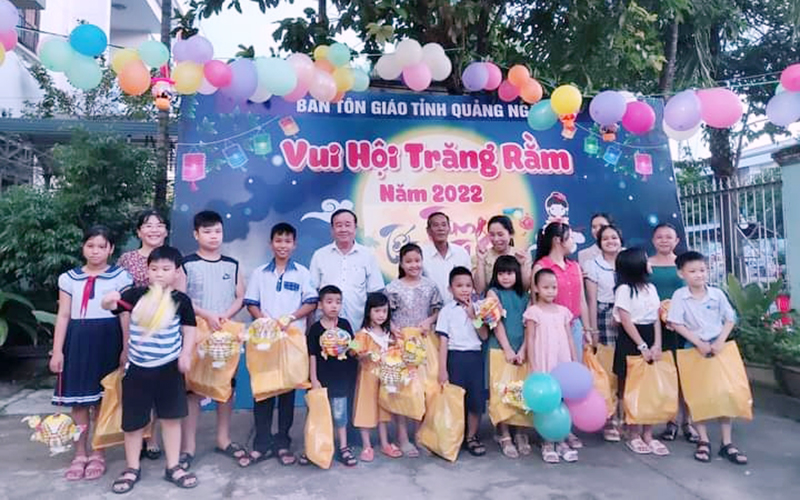 Ban Tôn giáo tỉnh Quảng Ngãi tổ chức chương trình “Tết Trung thu - Vui hội Trăng Rằm năm 2022” cho các cháu thiếu nhi