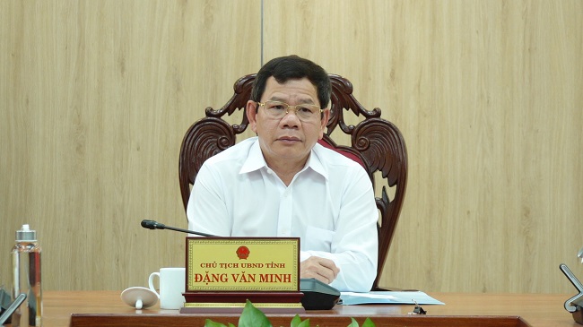 Chủ tịch UBND tỉnh Đặng Văn Minh dự phiên họp đầu tiên của Tổ công tác cải cách thủ tục hành chính