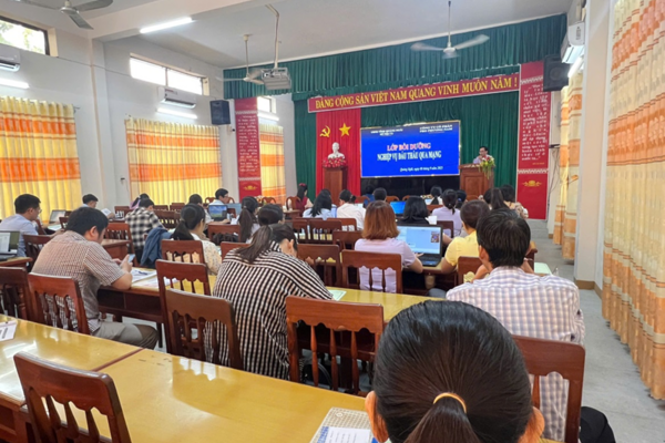 Quảng Ngãi tổ chức Lớp bồi dưỡng nghiệp vụ đấu thầu qua mạng năm 2025