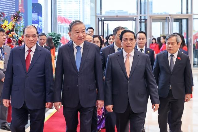 Chùm ảnh: Khai mạc Đại hội Thi đua yêu nước toàn quốc lần thứ XI- Ảnh 1. Chùm ảnh: Khai mạc Đại hội Thi đua yêu nước toàn quốc lần thứ XI- Ảnh 1.