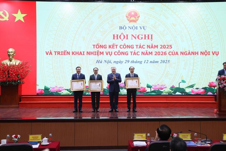 Có cơ chế, chính sách đánh giá năng lực cán bộ thật chính xác, khoa học, khách quan- Ảnh 4.